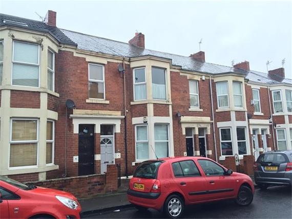 3 bedroom Flat for s...